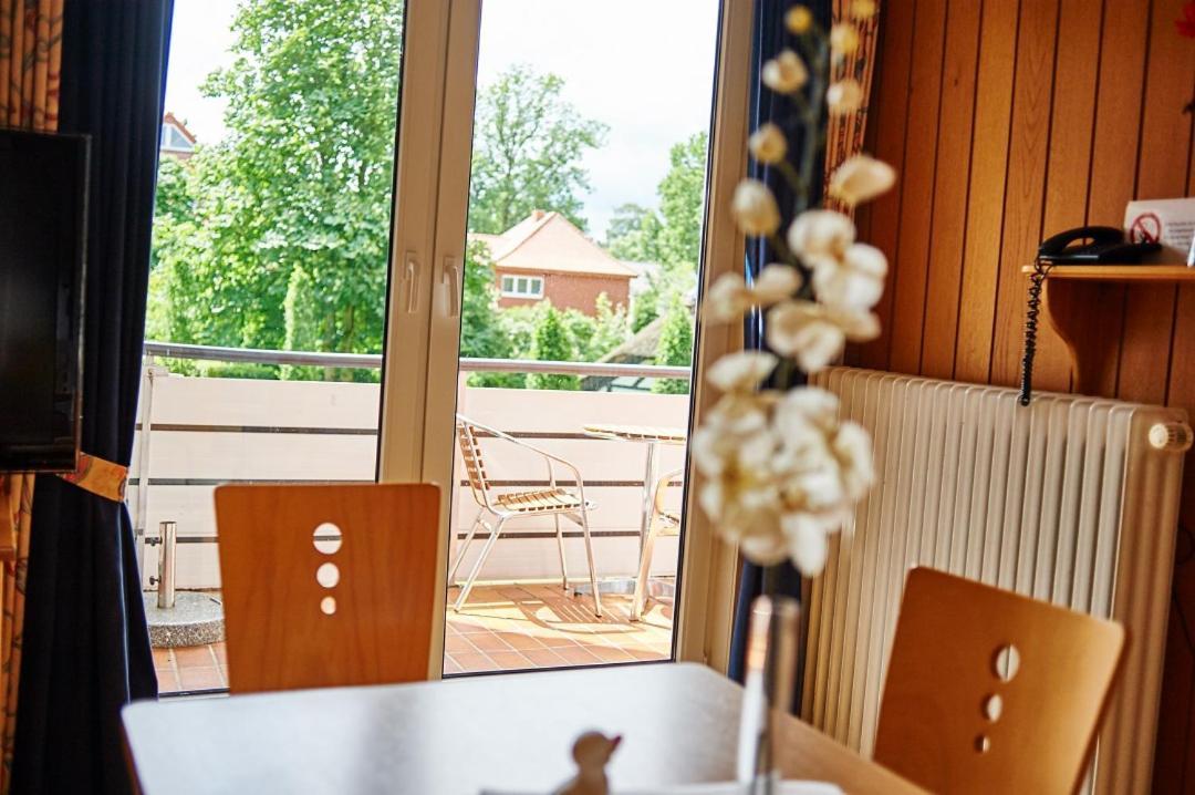 Ferienhaus Achtern Feeld Hude  Ngoại thất bức ảnh